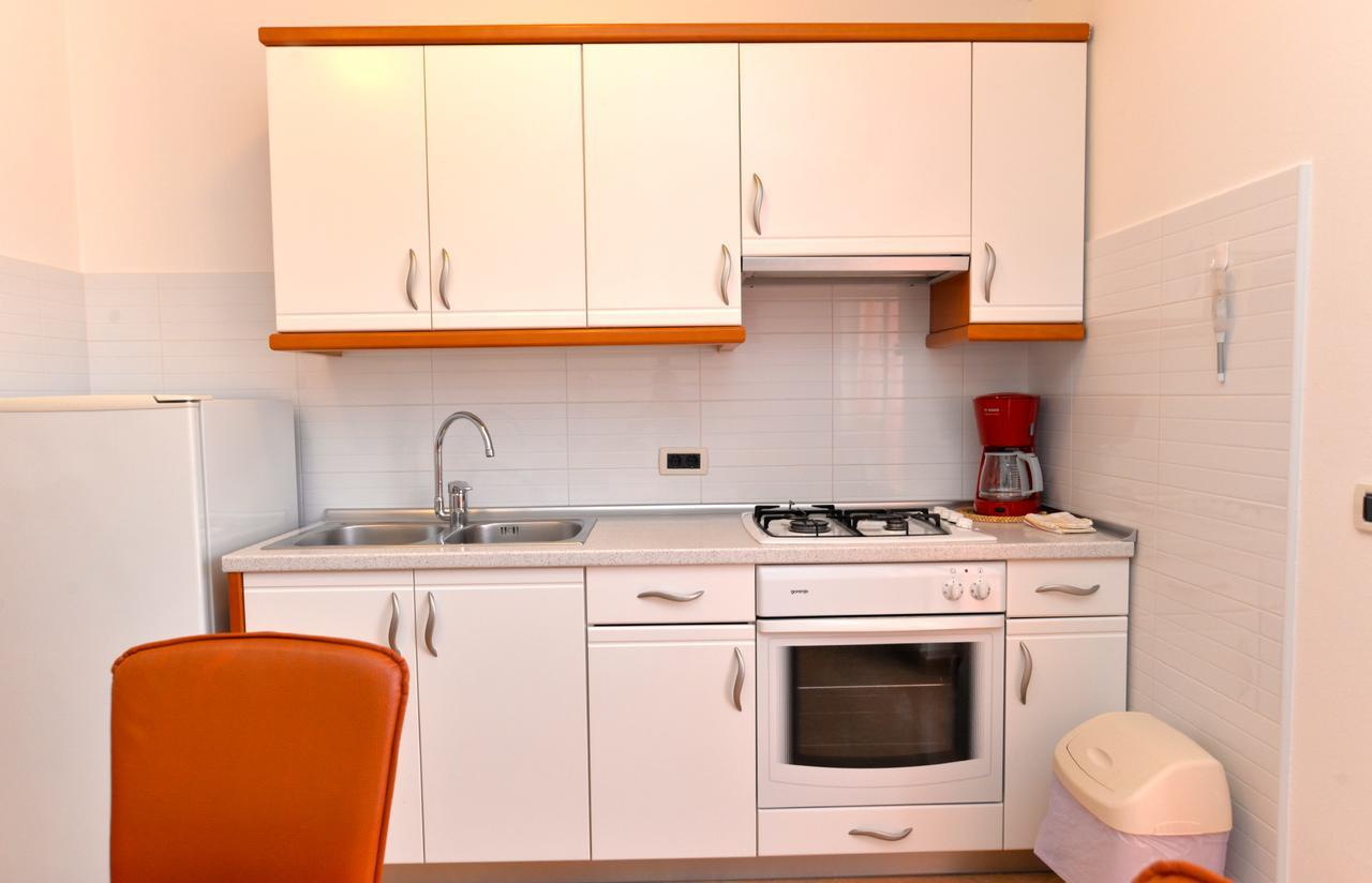 Apartment Ljiljana 1553 Новиград Экстерьер фото